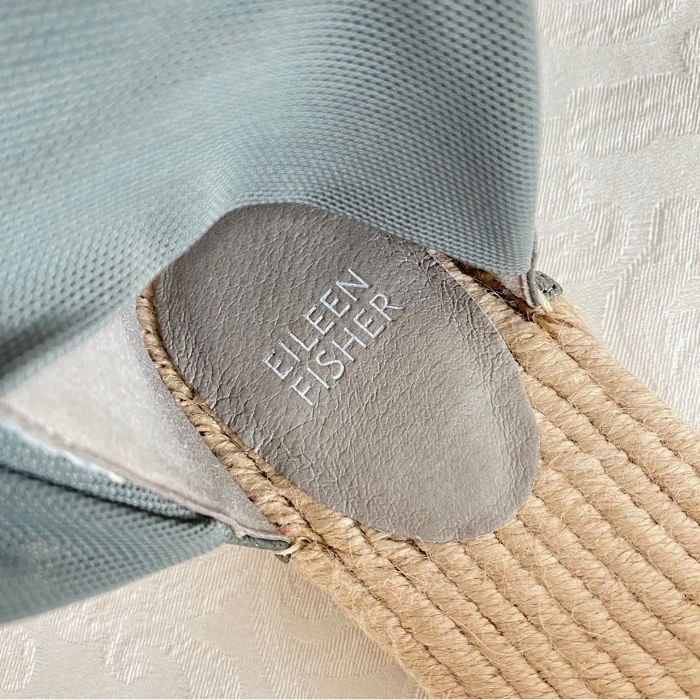 Eileen Fisher step out